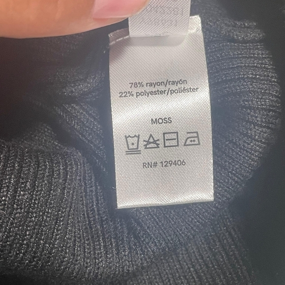 Venus Black Dress - Picture 3 of 6